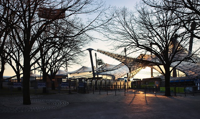 探索和调整 探索和调整